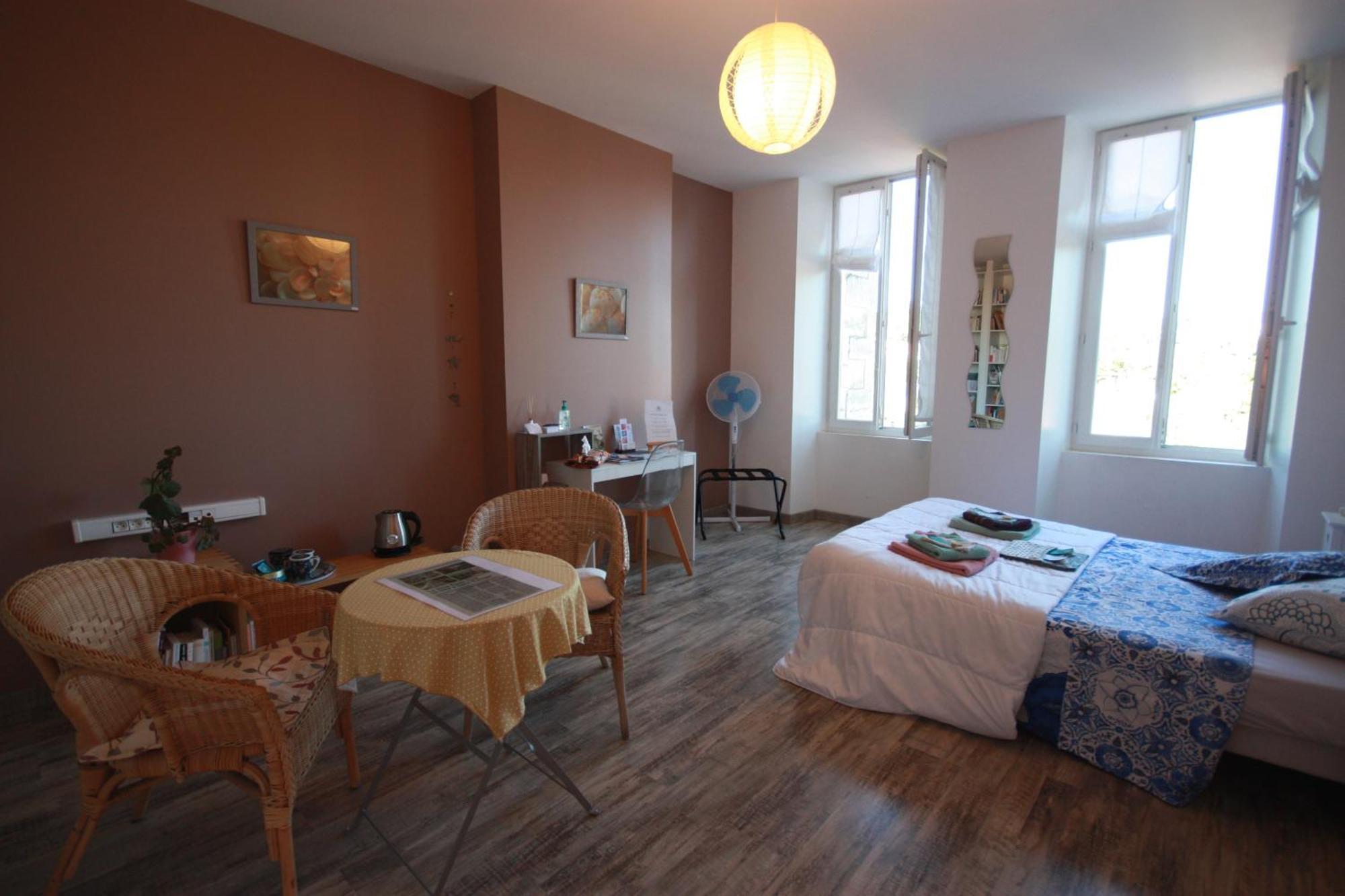 La Belle Etoile Bed & Breakfast Saintes Dış mekan fotoğraf
